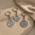 Llavero con dije circular de acero personalizado con texto o diseño