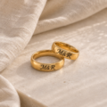 Alianzas de acero dorado