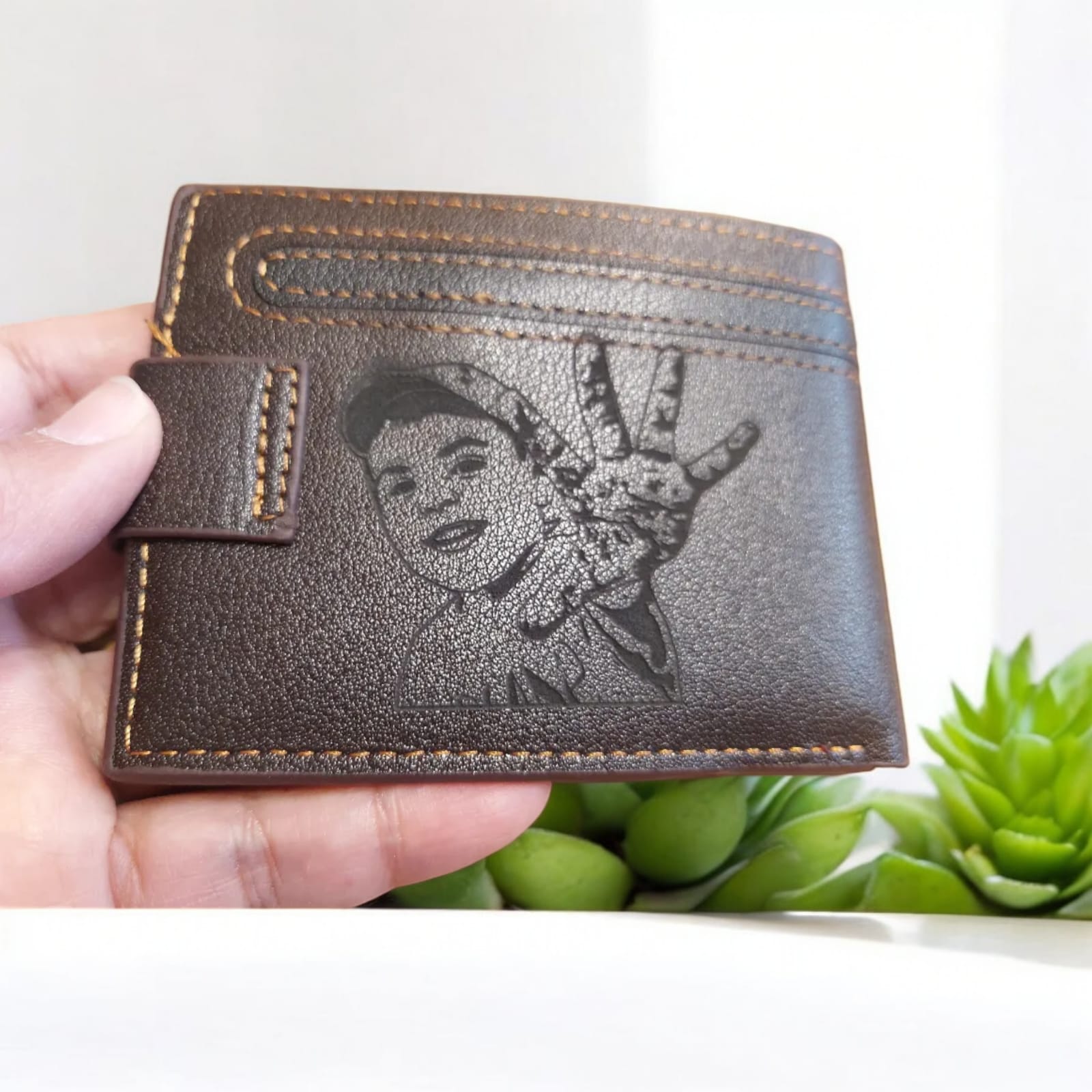Billetera de hombre en ecocuero con grabado de foto - Imagen 3